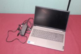 Lenovo ThinkBook 15 G2 laptop. Operating system Windows. CPU i5. Year March 2022. With 65W
