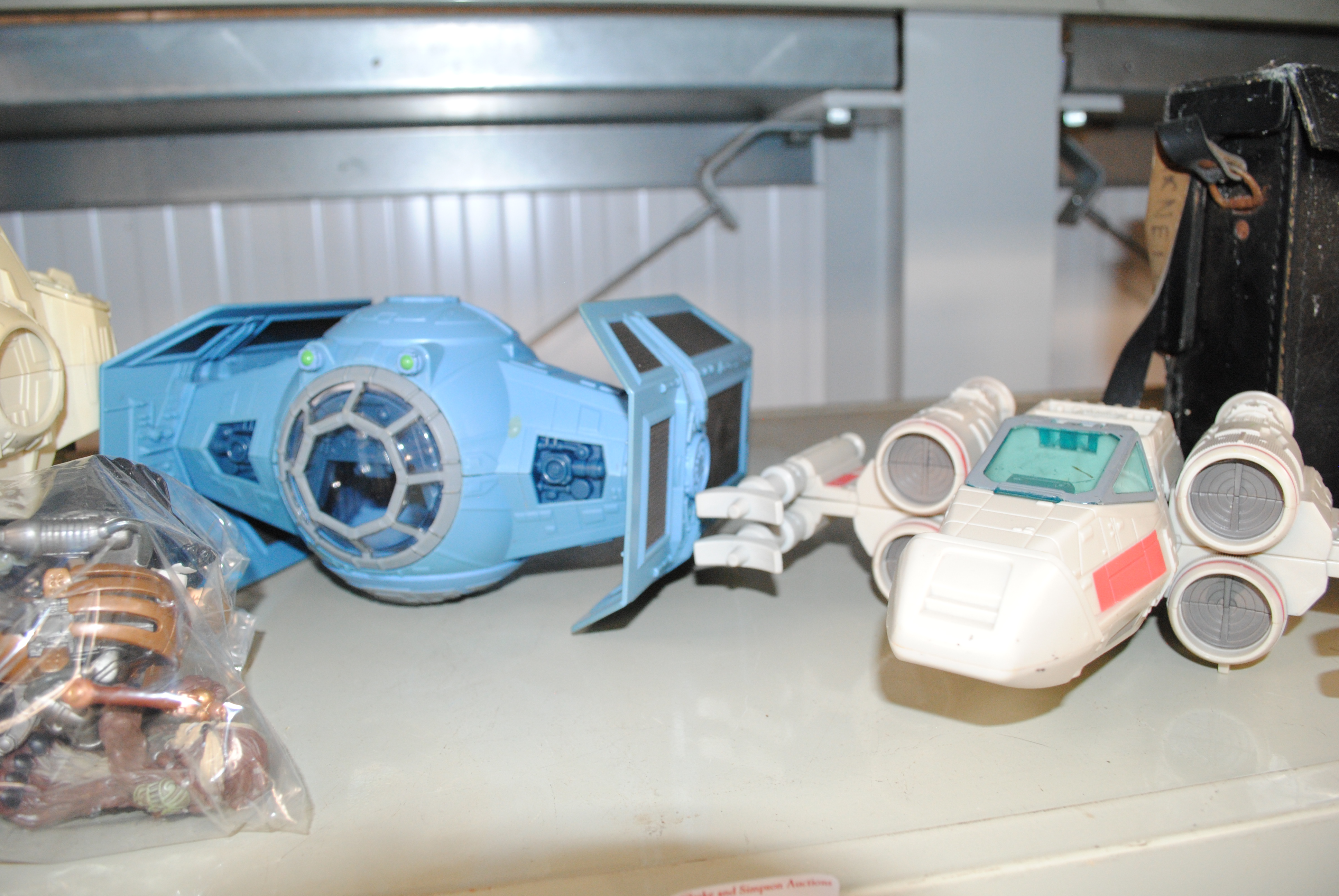 A collection of Star War toys - Image 2 of 3