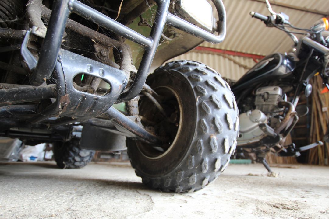 Kawasaki KLF 300 2WD quad bike. 3,396 miles. Owned from new. Key held. NO VAT - Image 6 of 27