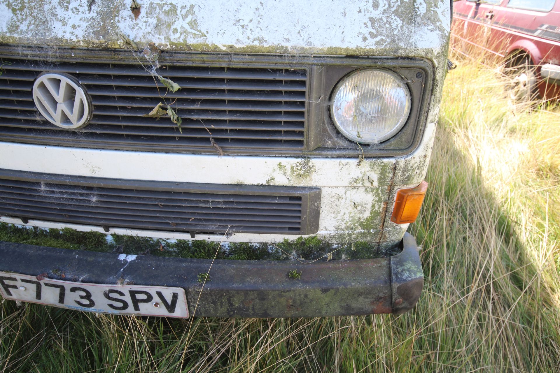 VW Transporter 1.6L diesel manual. Registration F7 - Image 5 of 42