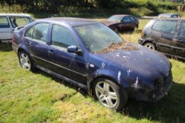 VW Bora V6 4Motion 2.8L petrol manual 5-door saloo