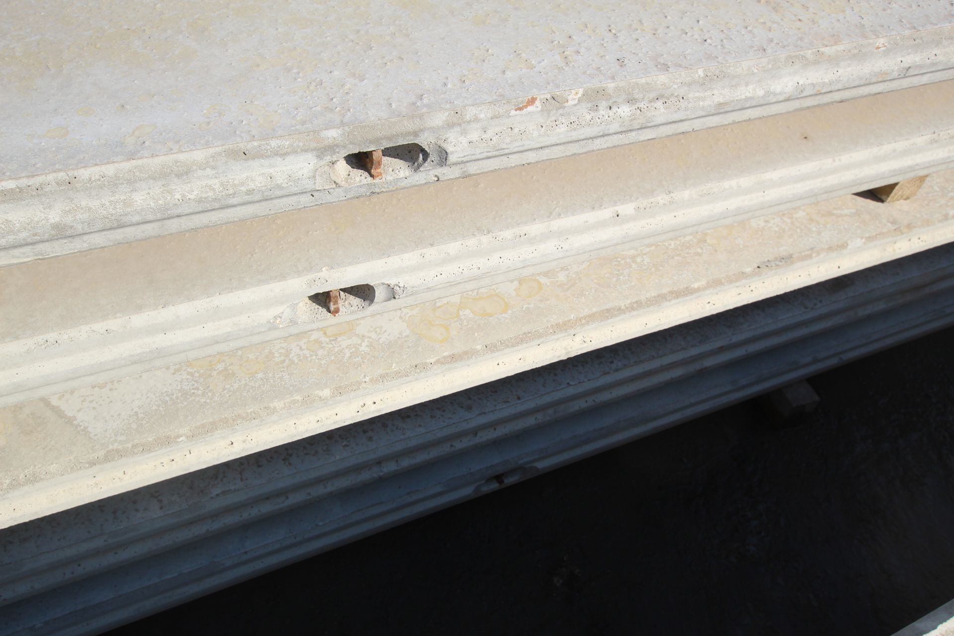 5x prestressed concrete panels: 3x 4570 x 1200 x 9 - Image 3 of 14
