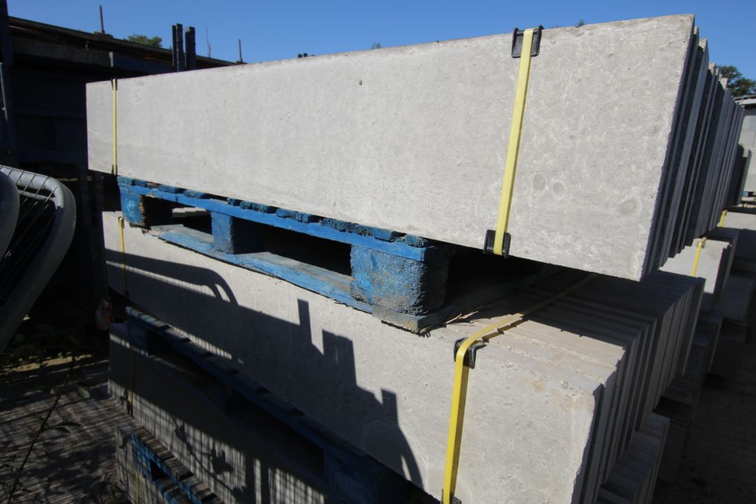 4x packs of 18 12in solid concrete gravel boards. - Image 8 of 9