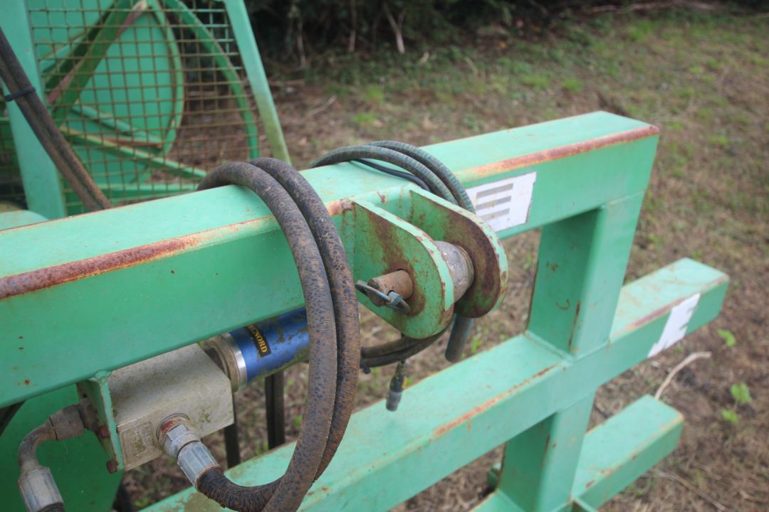 **WITHDRAWN** Linkage mounted poly winder. - Image 3 of 18