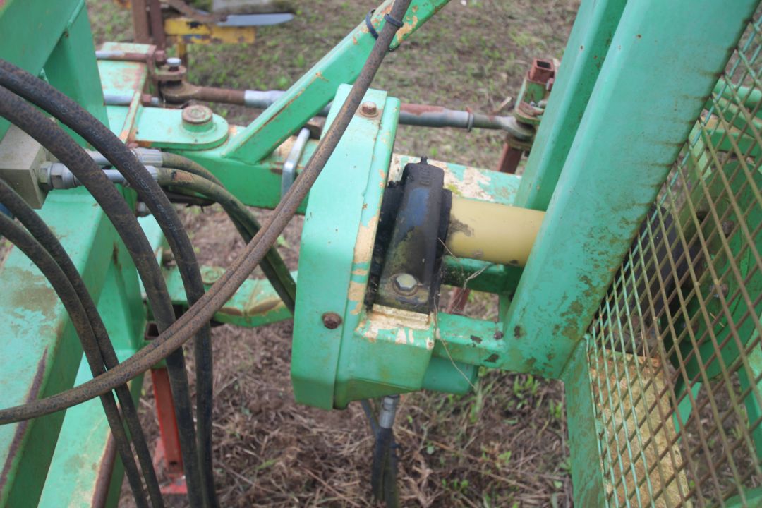 **WITHDRAWN** Linkage mounted poly winder. - Image 7 of 18
