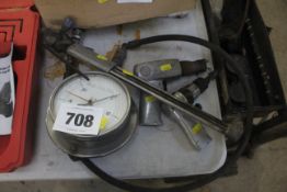 Webb hydraulic weighloader, 2x air hammers and welding lance.