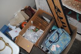A collection of miscellaneous items to include doo