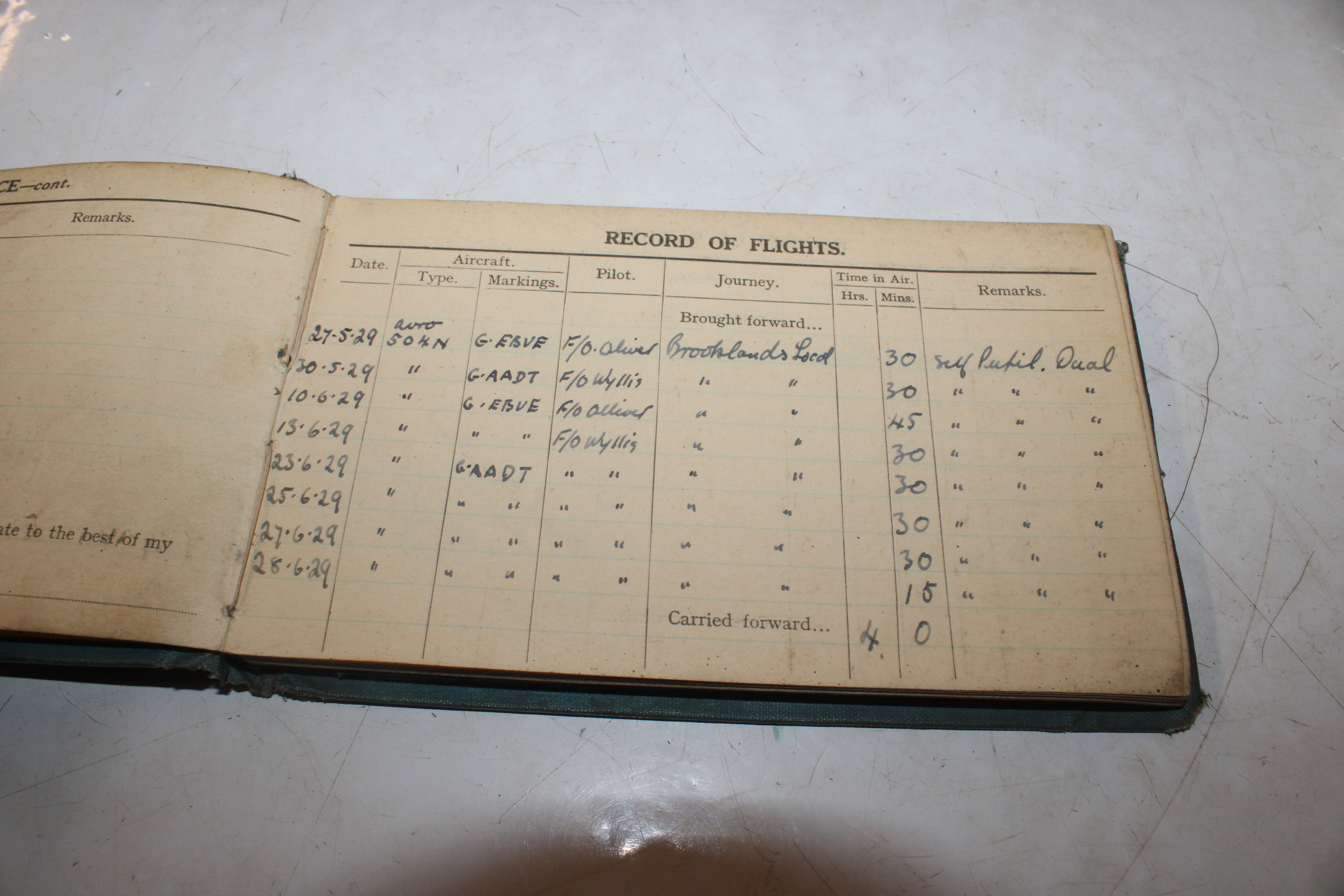 Aviation pilots flying log books, flying licence d - Image 3 of 15