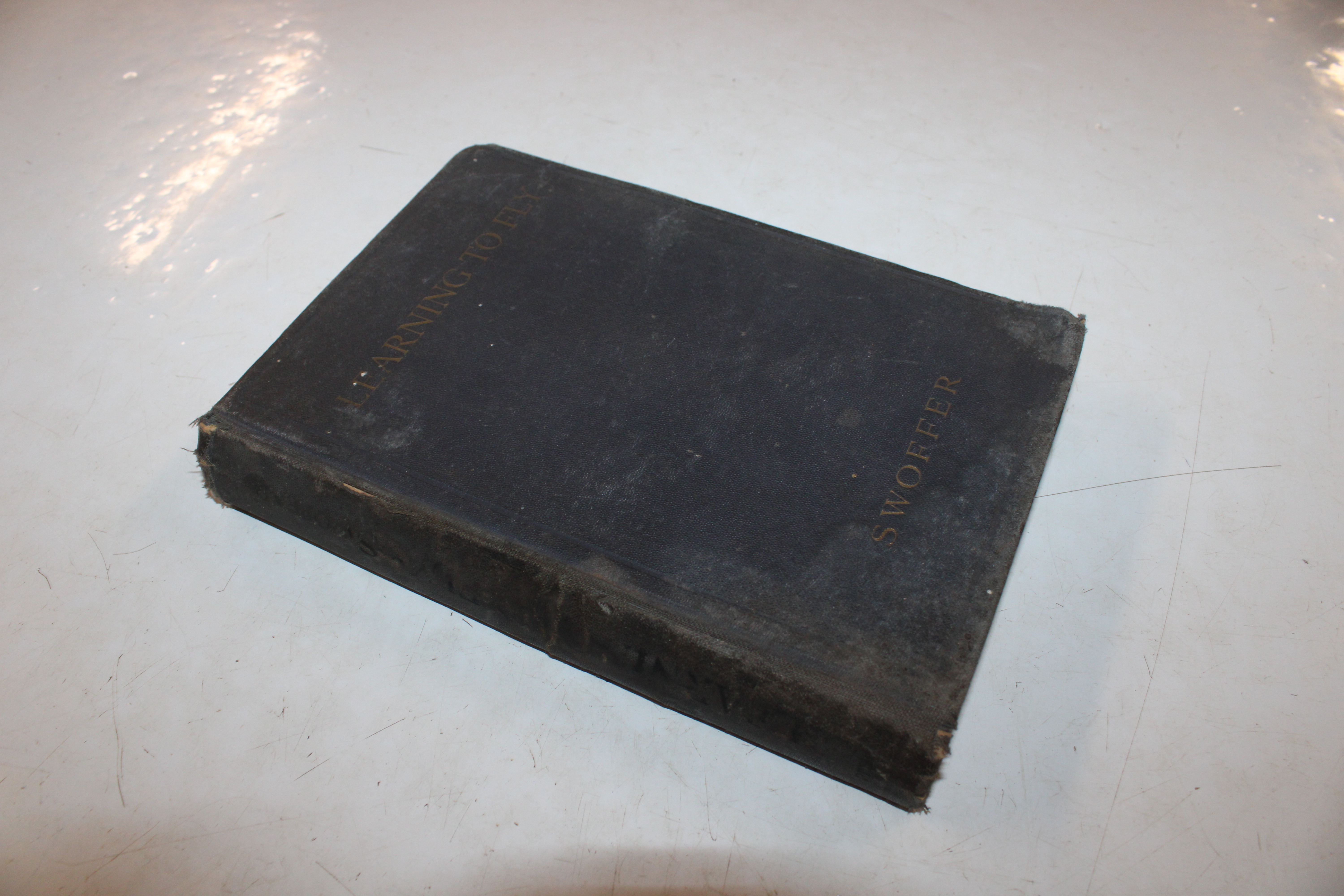 Aviation pilots flying log books, flying licence d - Image 11 of 15