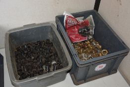 Qty brass pipe fittings