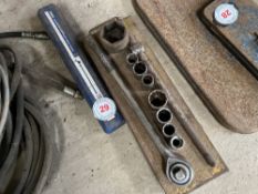 Socket set (incomplete)