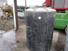 Plastic tank