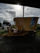 2006 Shelbourne Reynolds Powermix 2 mixer wagon