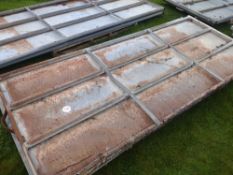 Pair sheeted gates 2.9m x 1.25m