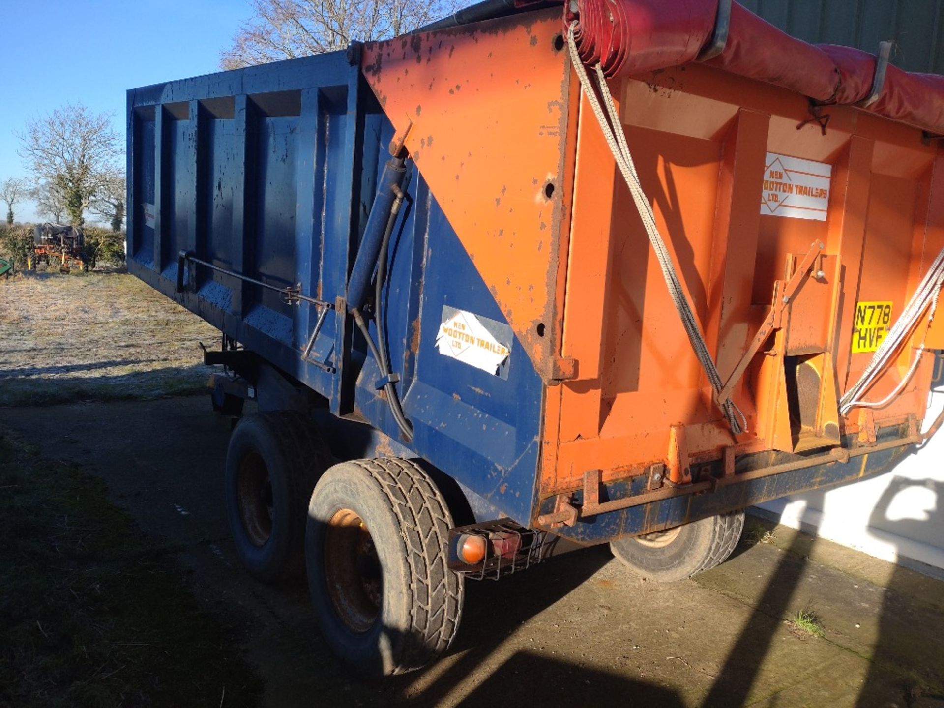 1981 Ken Wooton 10Tonne tandem axle hydr - Image 5 of 8