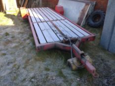 Reekie Hydraulic lowering flat bed trail