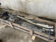 Grass undersowing kit