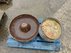 Pig feeder and galvanised feeder