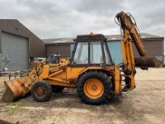 Case Rear Digger, reg REX 723W, VIN 3741263, 46,482 hours.