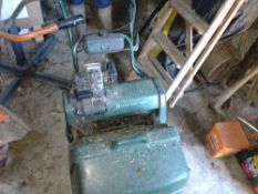 Atco Balmoral 20SE petrol cylinder mower