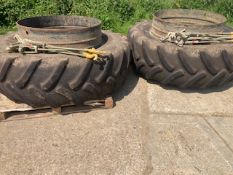 Pair Stocks Dual Wheels 520/70 R38 c/w 12 Clamps,