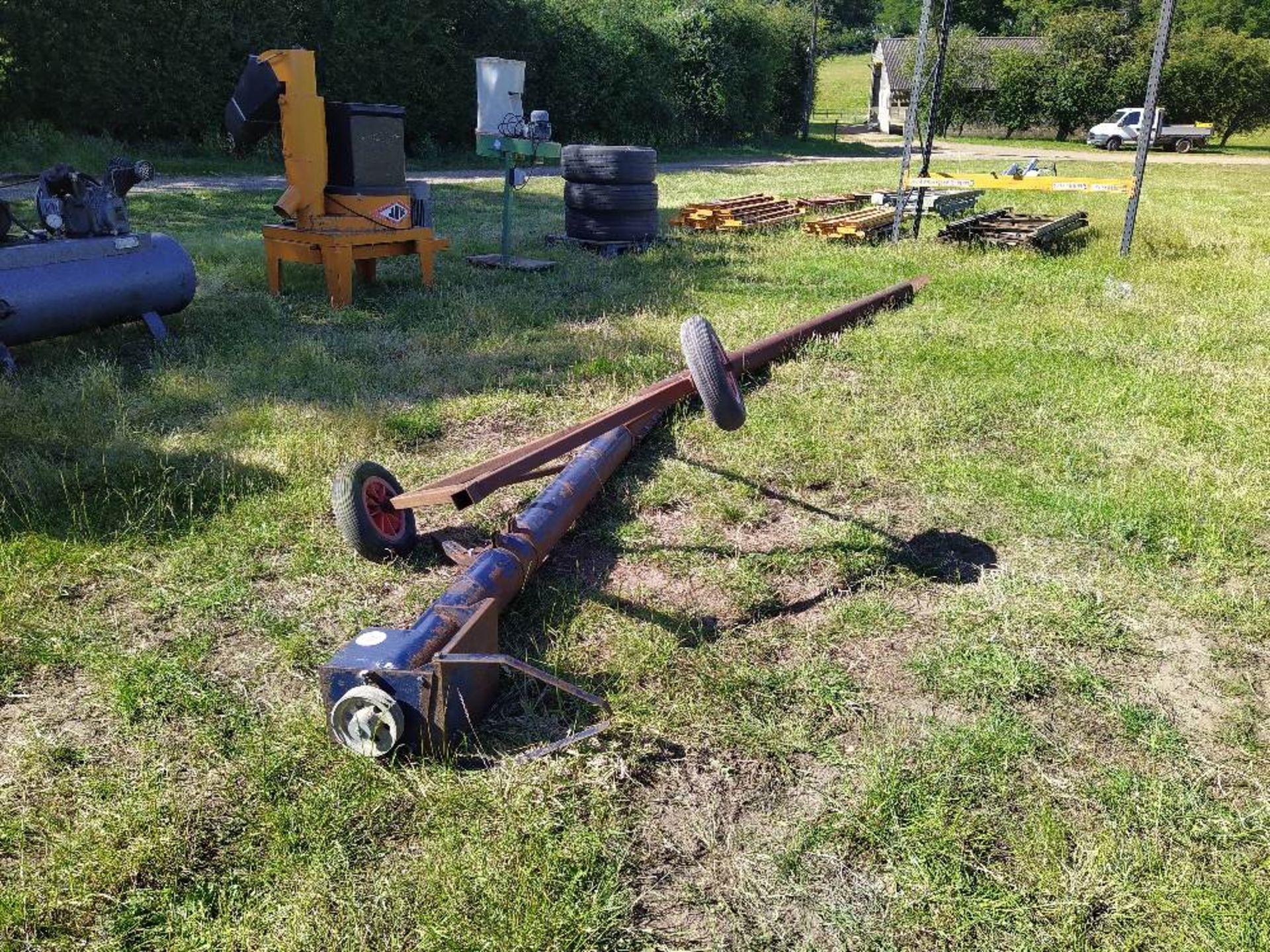 Auger - Image 2 of 2