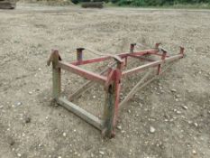 Hut lifter - TO BE RETAINED BY VENDOR UNTIL NOON ON FRIDAY 4TH OCTOBER