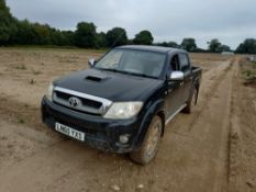 2010 Toyota HiLux Invincible four wheel drive crewcab pick up, 175,