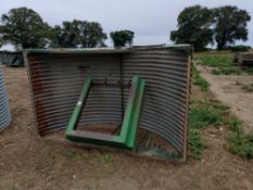 John Harvey Farrowing Huts (x10) - uninsulated, (with fenders) circa 12 yrs old (5.