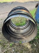 Dual stock rims (12 x 38)