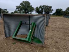 John Harvey Farrowing Huts (x10) - uninsulated, (with fenders) circa 12 yrs old (5.