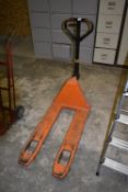 *550x1000 pallet Truck