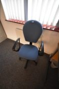 *Gas-Lift Office Chair in Blue