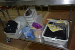 Quantity of Plastic Containers