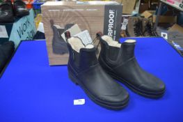 *Weatherproof Vintage Lady’s Ava Waterproof Boots in Black Size: 8