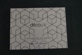 *Deco Light Beauty Treatment Lamp