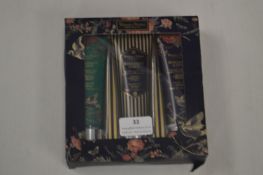 *Winter In Venice Toiletry Gift Set