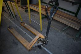 *Jungheinrich 685x1100 Pallet Truck