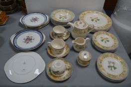 Wedgwood Garden Maze Part Dinner Service plus Roya