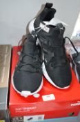 *Puma Lady's Soft Foam Trainers Size: 6.5