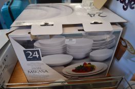 *Mikasa White Porcelain Tableware Set