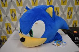 *Sonic the Hedgehog Plus Cushion