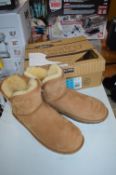 *Kirkland Lay's Scallop Edged Boots in Chestnut Si