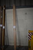 *32 2.4m Lengths of 15mm Light Hardwood Dowels