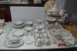 Johnson Brothers Eternal Beau Pattern Dinner Servi