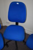 *Blue Gas Lift Operators Chair (Location: 64 King Edward St, Grimsby, DN31 3JP, Viewing Tuesday