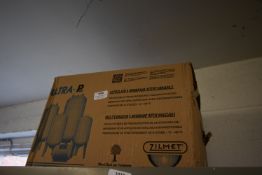 *Zilmet Ultra Pro 19L 10-Bar Expansion Vessel (Location: 64 King Edward St, Grimsby, DN31 3JP,