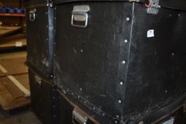 *Two Flight Cases 58x48x46cm