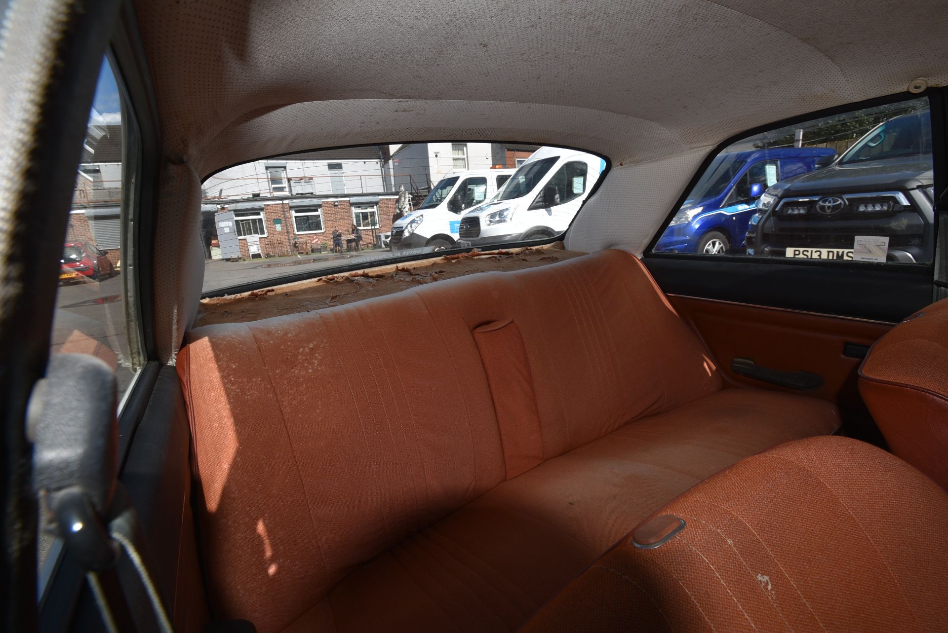 Austin Allegro, Reg: YRH 761X, Mileage Showing 22981 Miles - Image 5 of 21