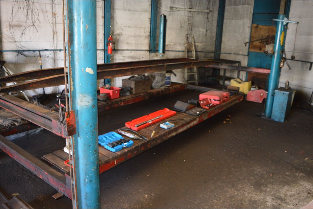 Bradbury Four Poster Ramp, 3ton Capacity, Model 735, Wheel Free, In Working Order, Post ~5x3m - Image 5 of 6